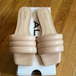 Aldo Sandals